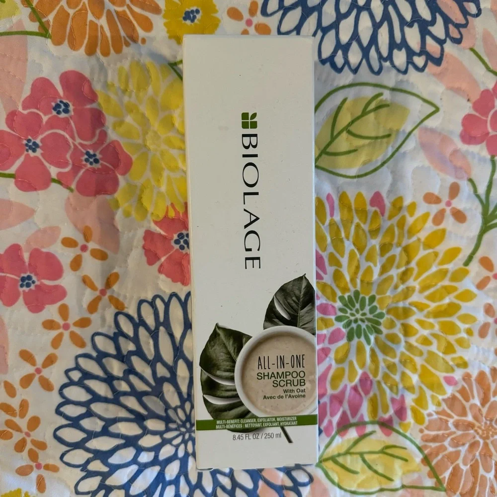 NWT Biolage All-In-One Multi-Benefit Shampoo Scrub - Picture 3 of 3